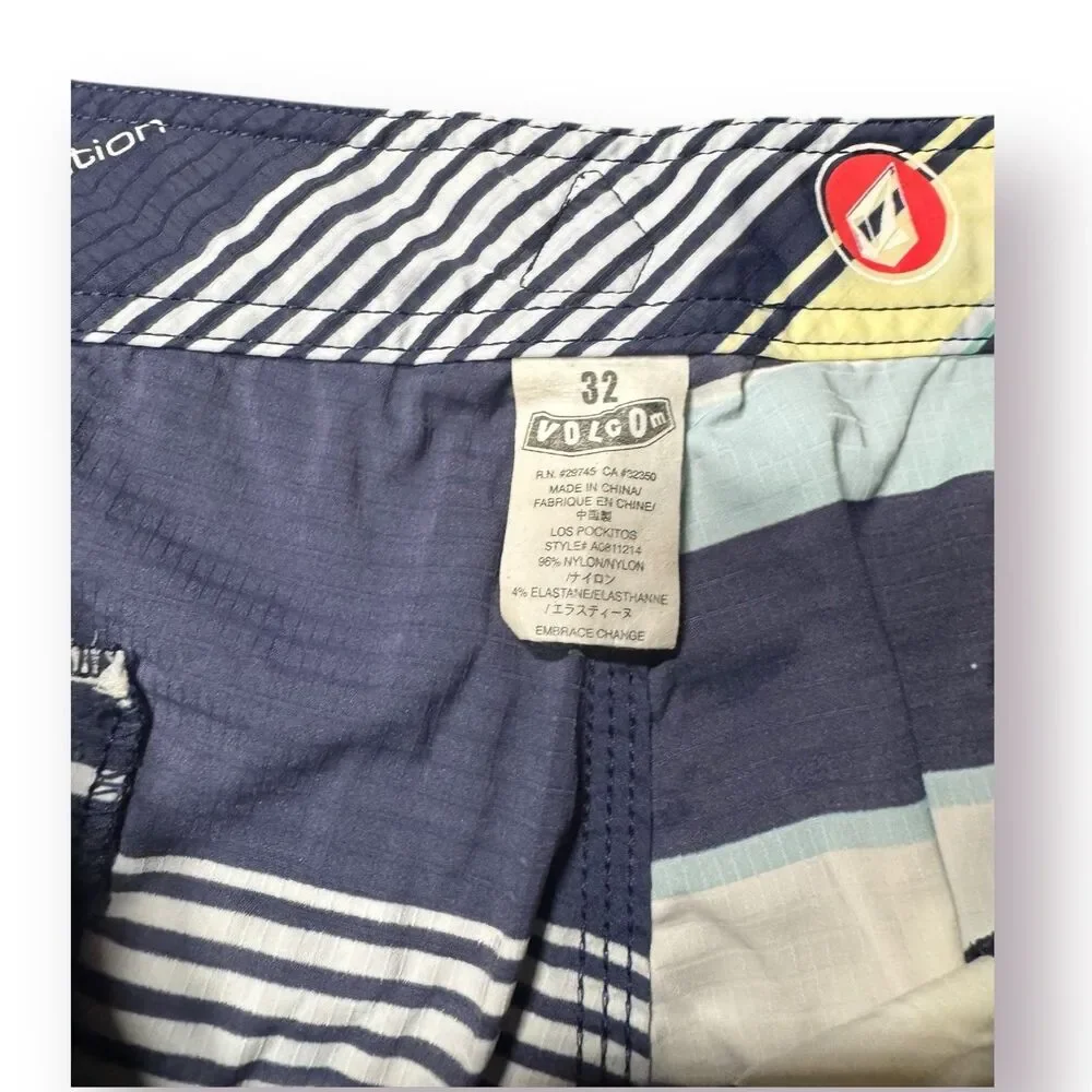 Volcom White Blue‎ Striped Board Shorts Size 32